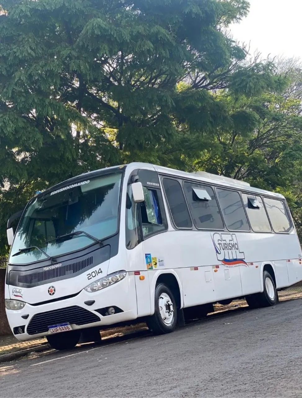 Vendo Micro-ônibus Senior 2013 32 Lugares - Foto 5