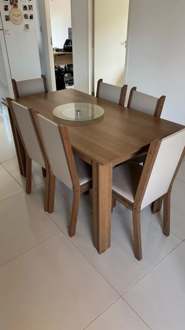 Mesa de 6 cadeiras 