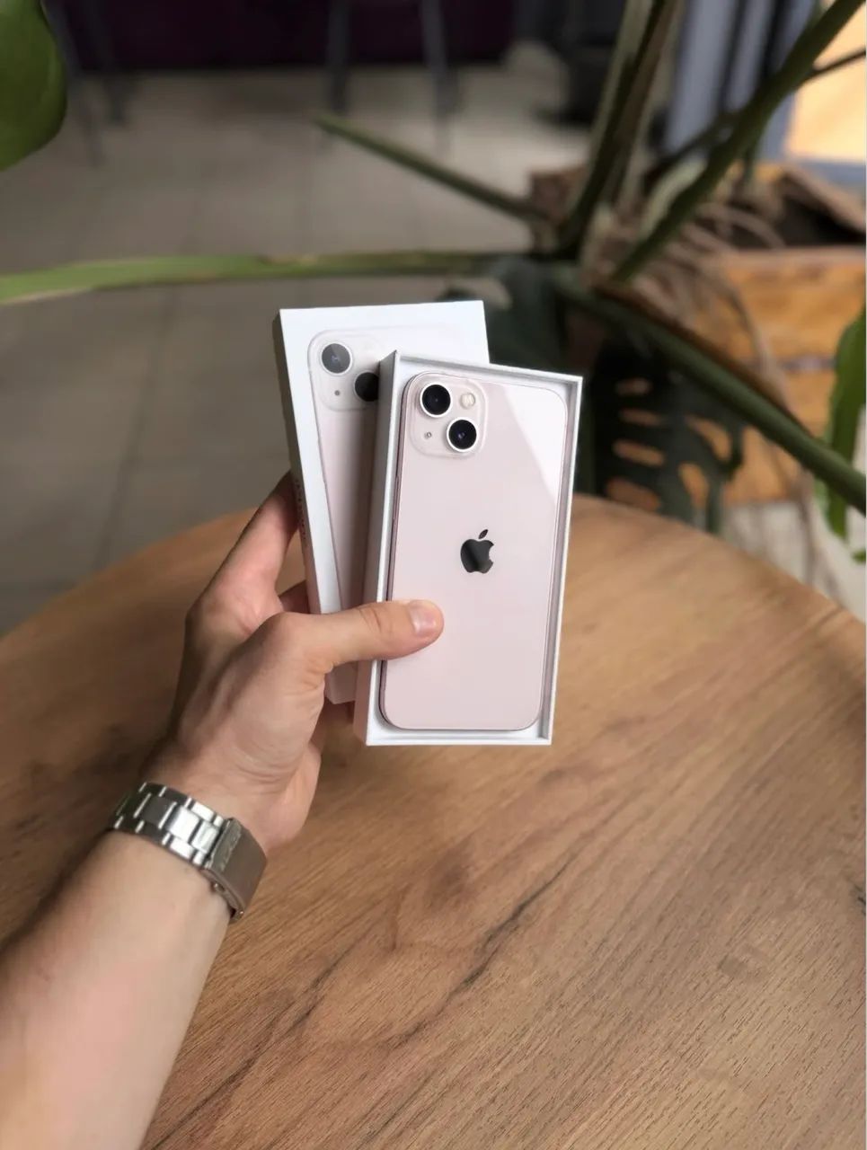 IPHONE 13 128 GIGAS COM CAIXA 
