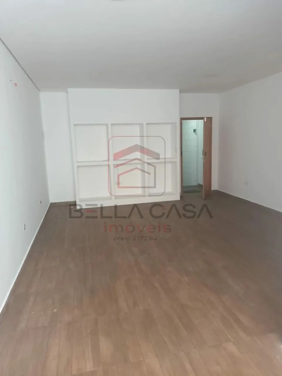 Salão comercial 300m2 2 banheiros 1 sala escritório - Foto 5