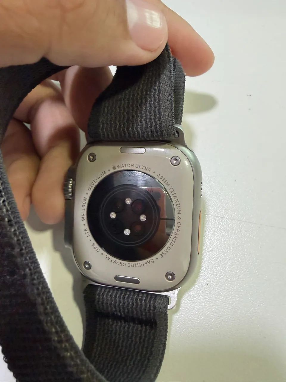 Apple Watch Ultra 1 GPS + Celular - Foto 4