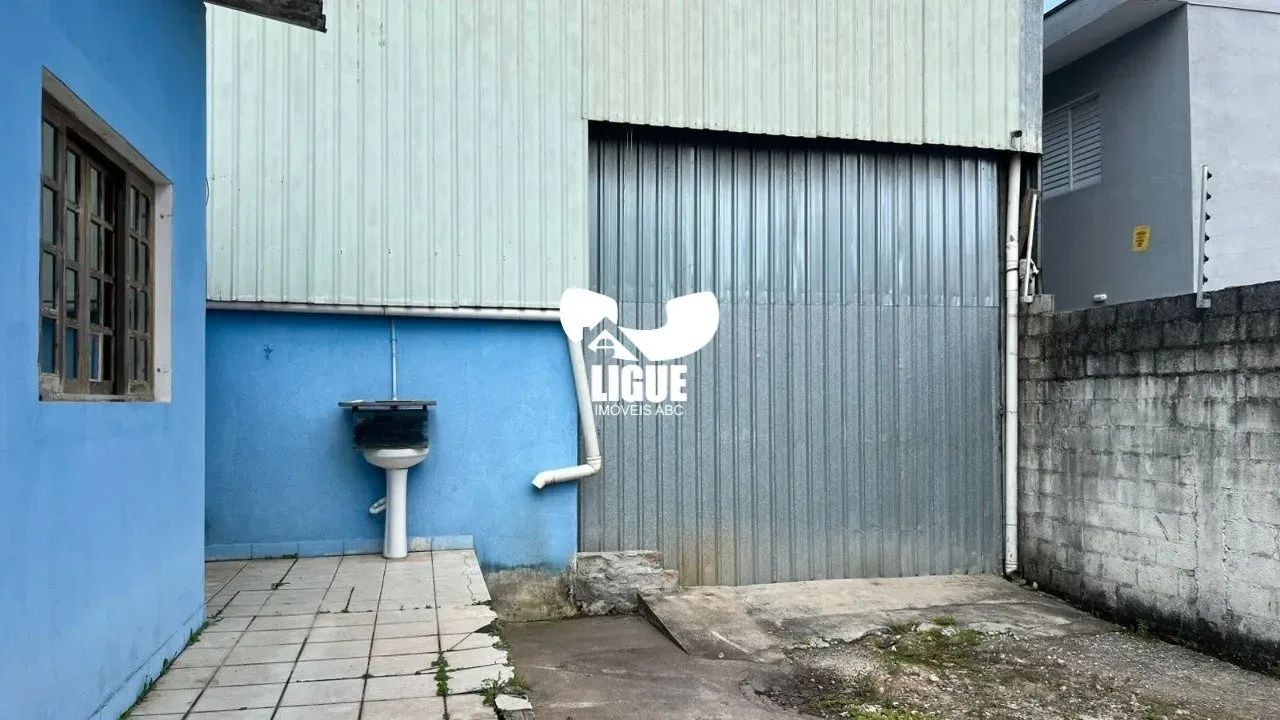 Galpão na Zona Sul - 200m² com Estrutura Completa!