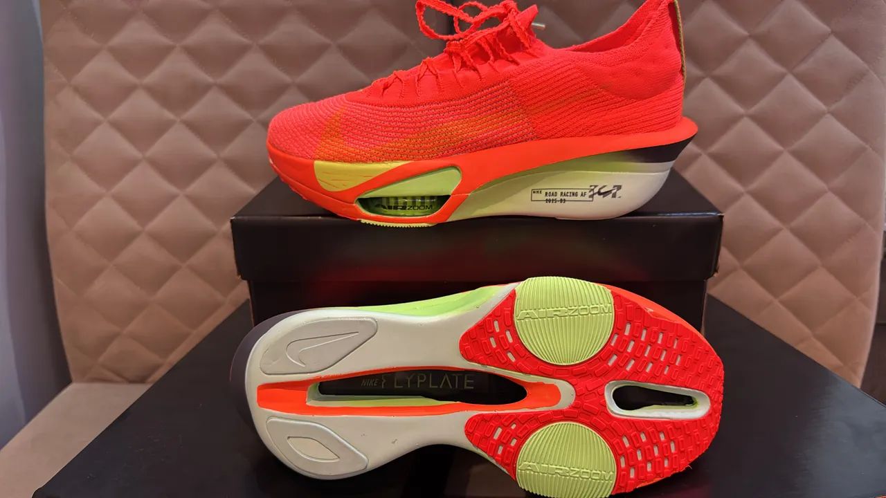 Tênis Nike modelo alpha flay3 top de tênis com placa de carbono incrível lançamento  - Foto 5