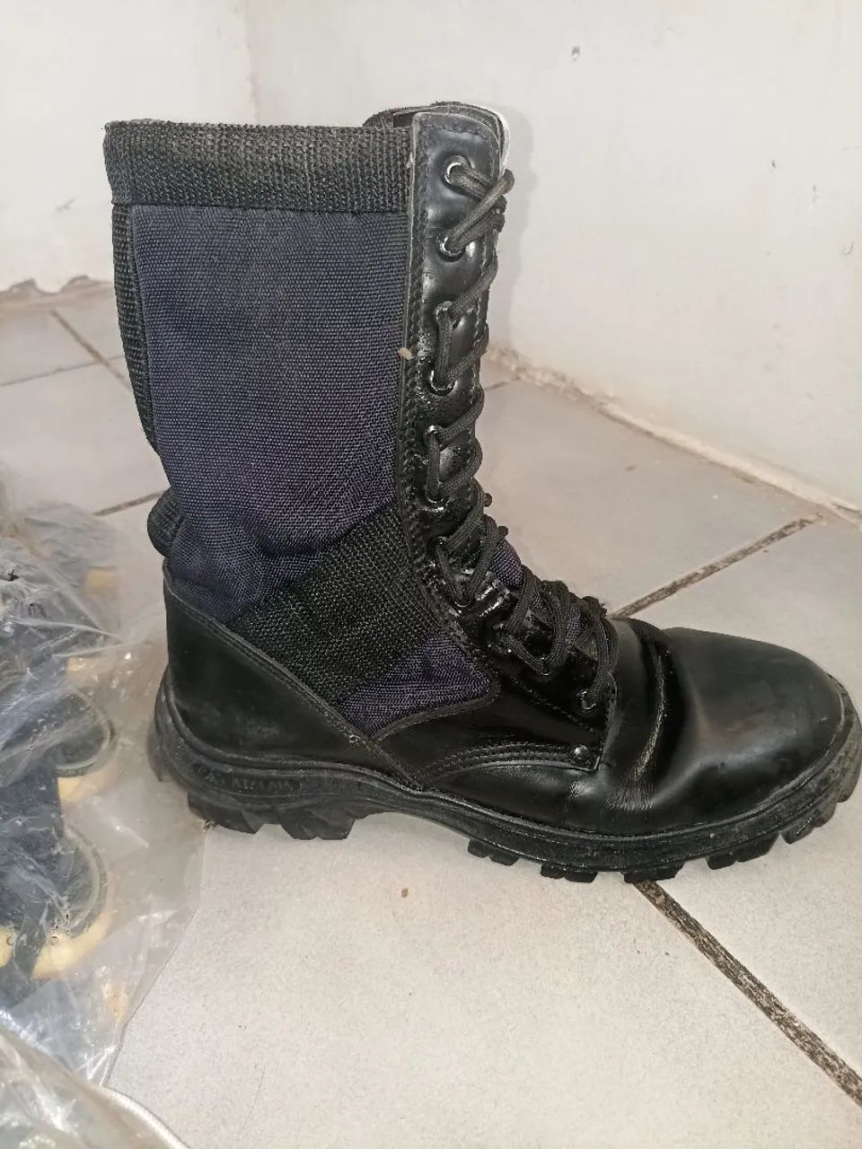 CUTURNO PRETO  - Foto 2