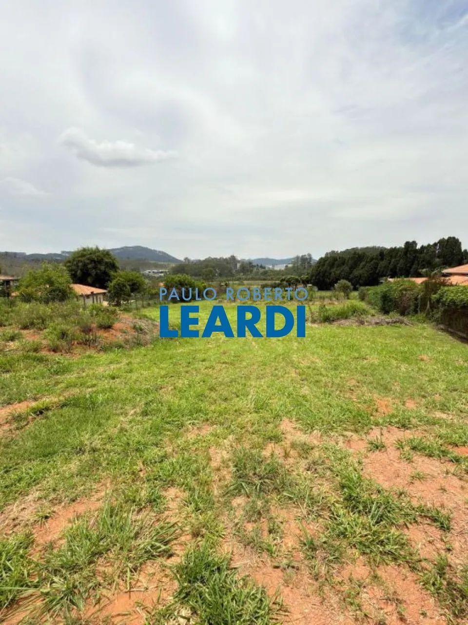 AREA - CONDOMÍNIO CAMPO ALEGRE - MG