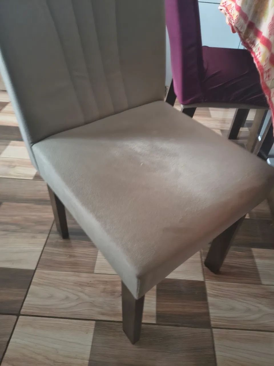 6 cadeiras estofadas de jantar  - Foto 2