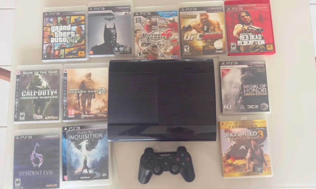 Playstation 3 com 1 controle e 11 jogos