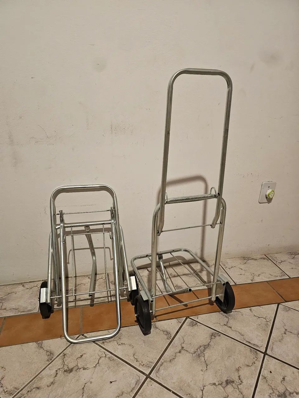 Carrinho de carga dobrável  - Foto 4