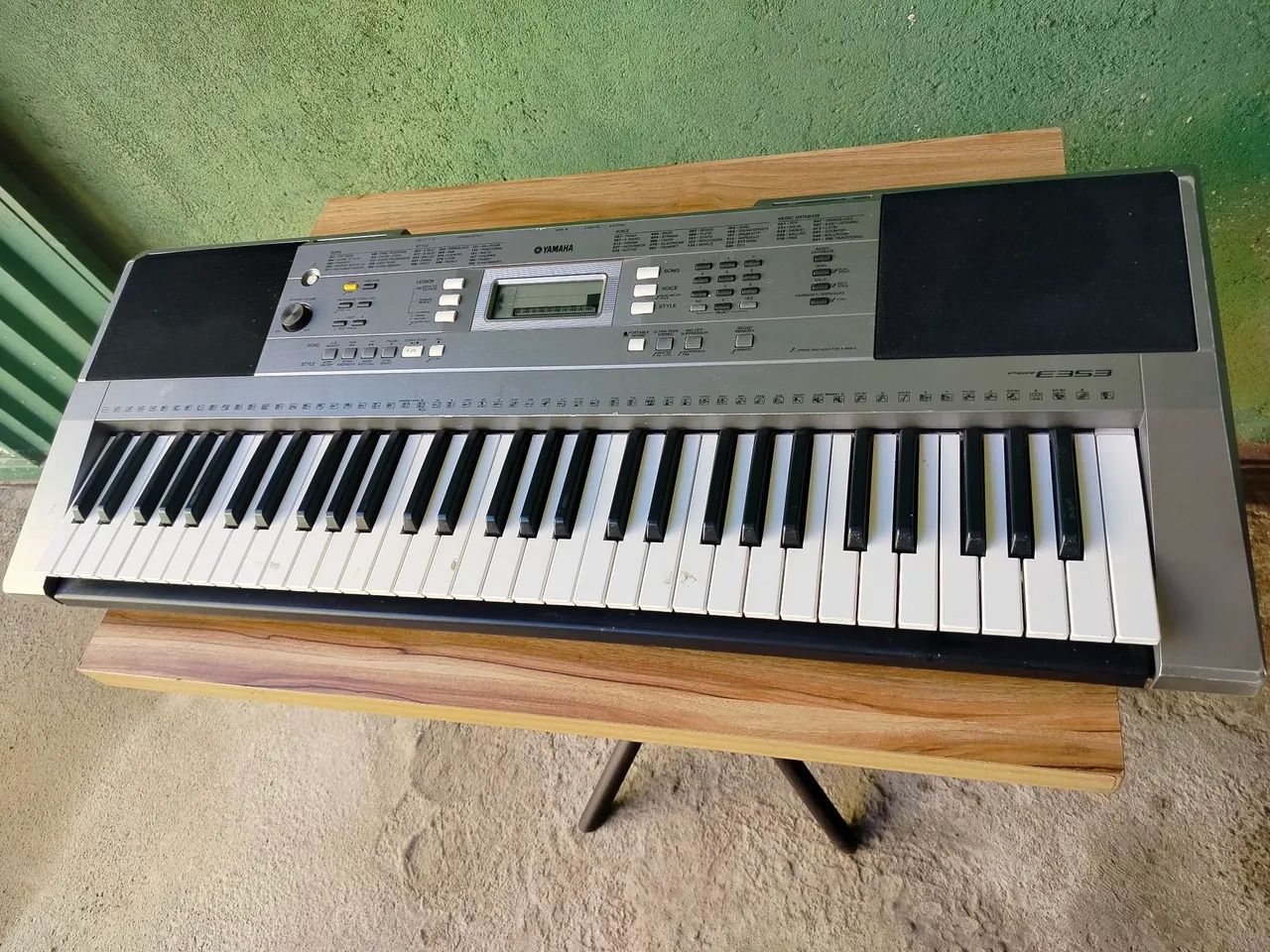 Teclado Yahama E353 para retirada de peças  - Foto 2