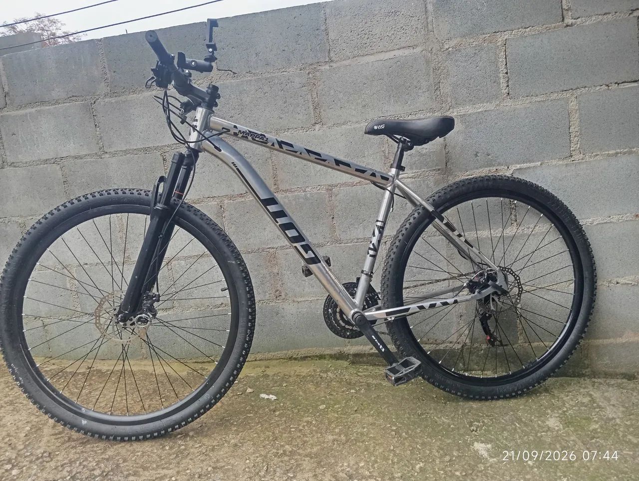Vendo ou troco bicicleta bem nova 