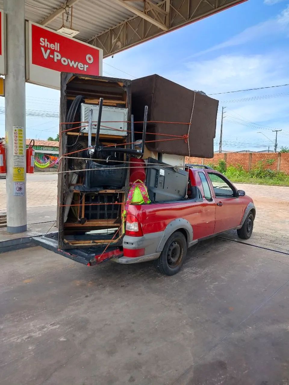 FRETES E PEQUENAS MUDANÇAS 