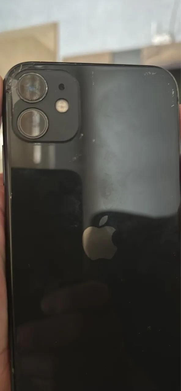 Vendo iPhone 11  - Foto 2