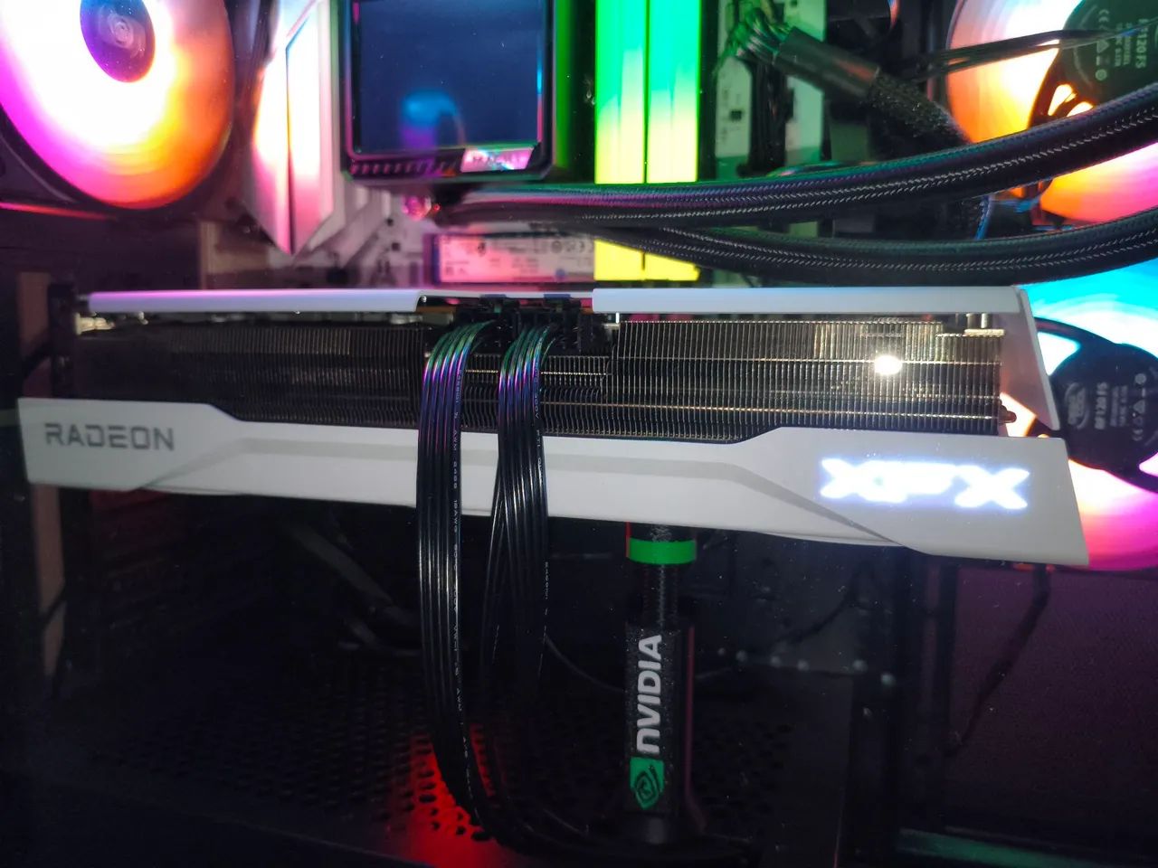 Rx 9070 xt - Foto 2