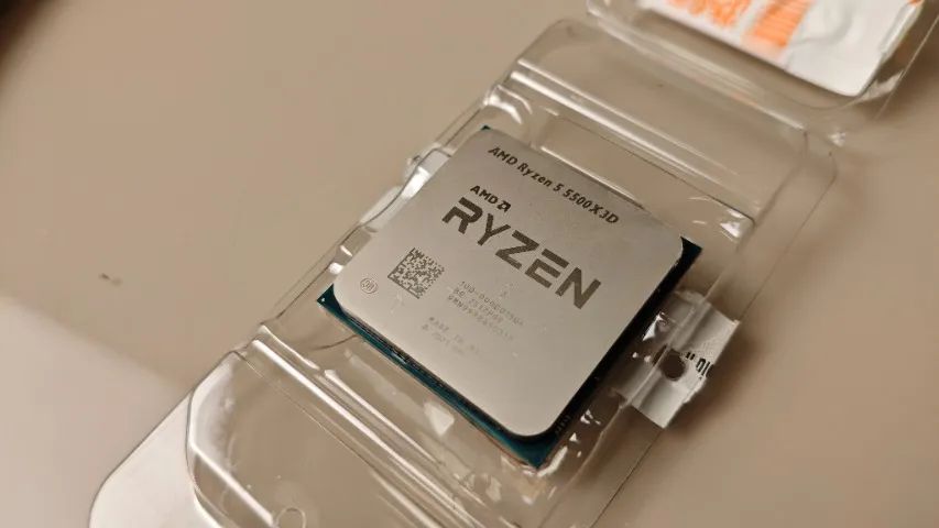 AMD Ryzen 5 5500X3D 