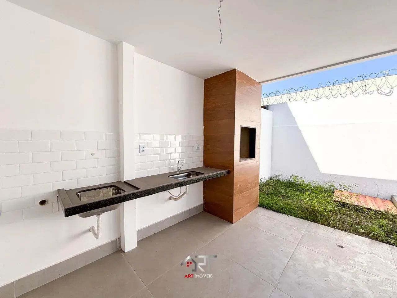 RG - Casa nova com piscina e churrasqueira - Documento ok