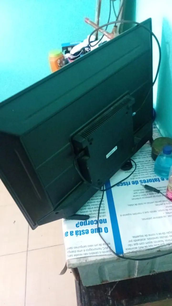 Tv smart 32 polegadas - Foto 4