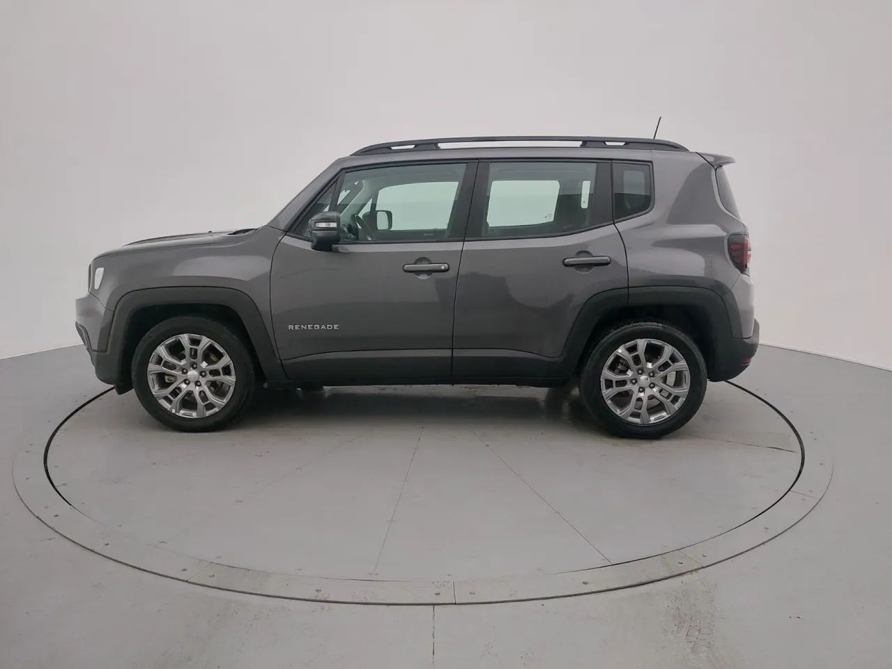 Jeep Renegade Long. T270 1.3 TB 4x2 Flex Aut., foto 2 de 18