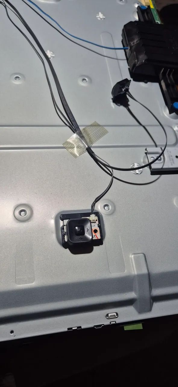 Peças para TV samsung 65' - Foto 6