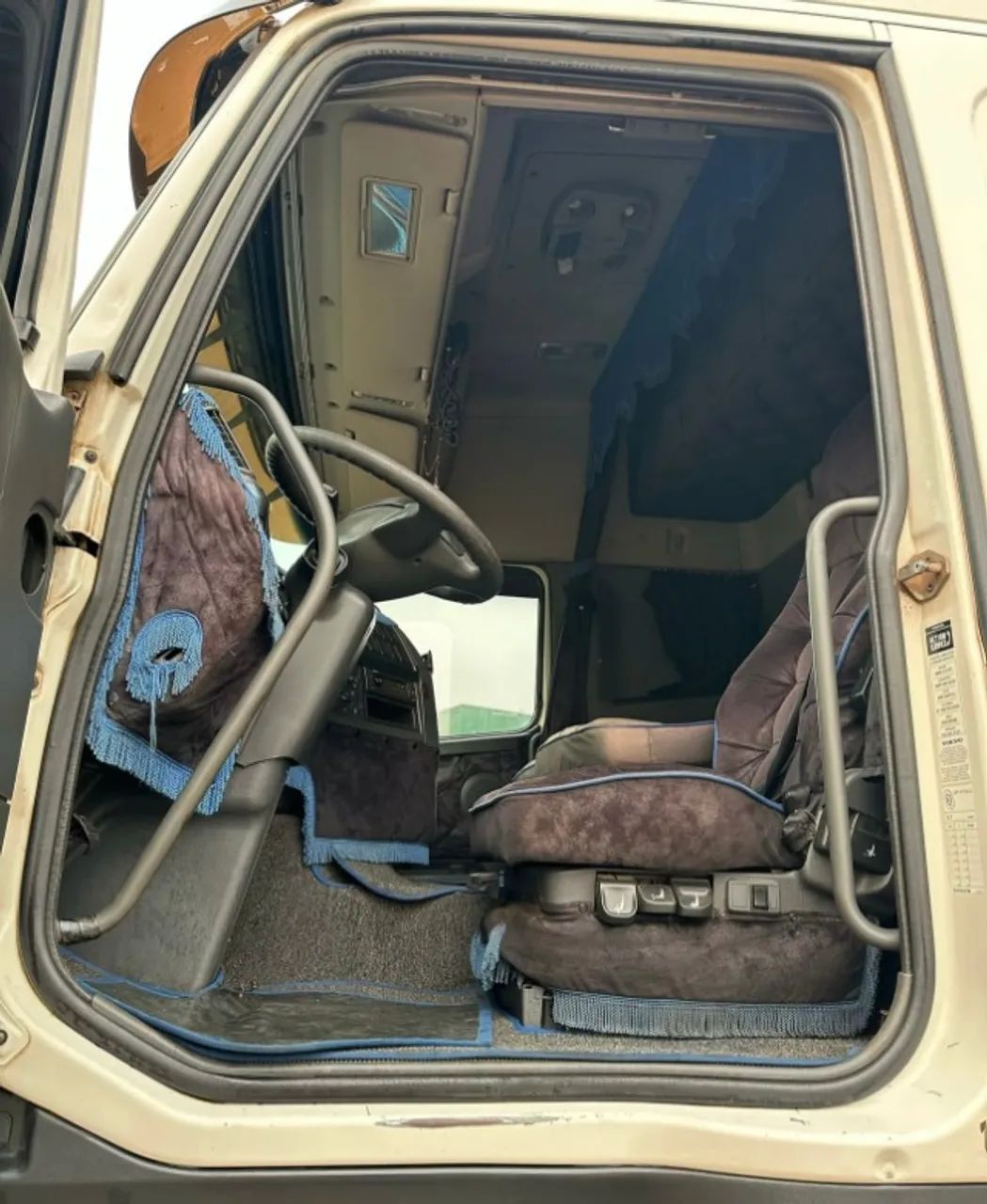 Volvo fh 440 6x2 - 2011 Cavalo      - Foto 5