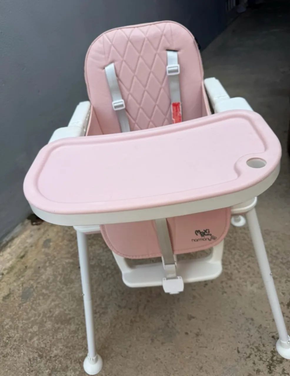 Cadeirinha de alimentação 