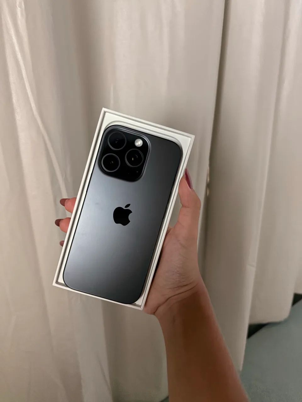 iPhone 16 PRO, preto