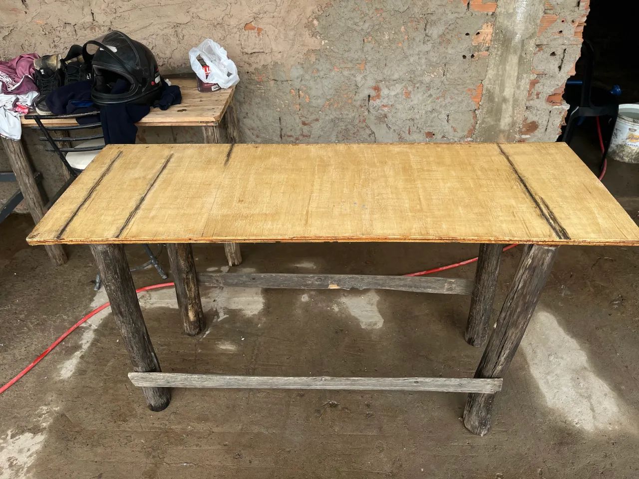 Mesa de Madeira Artesanal | Tampo em Madeirite | Estilo Rústico Moderno - Foto 5