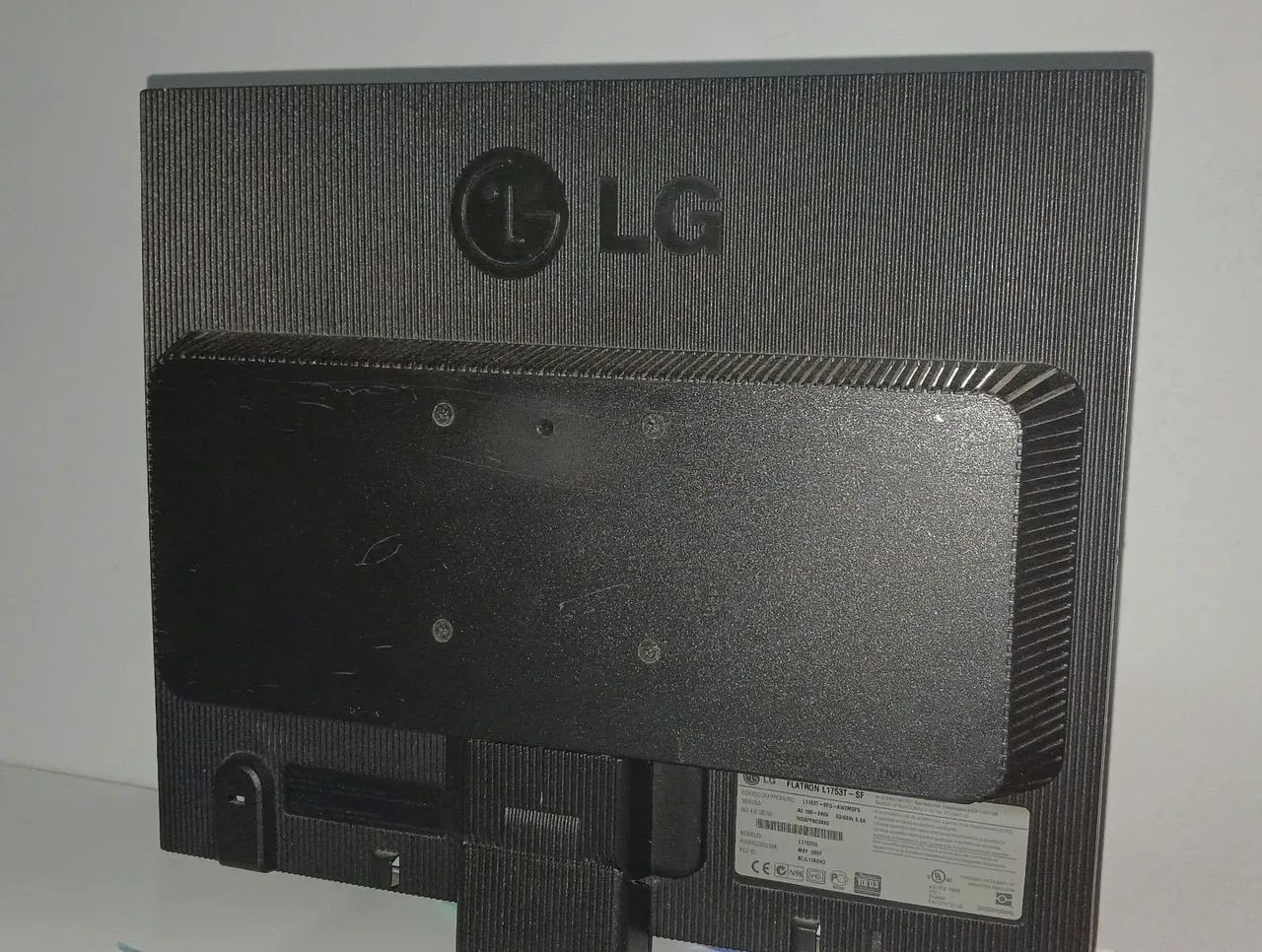 MONITOR FLATRON L1753T-SF - Foto 2