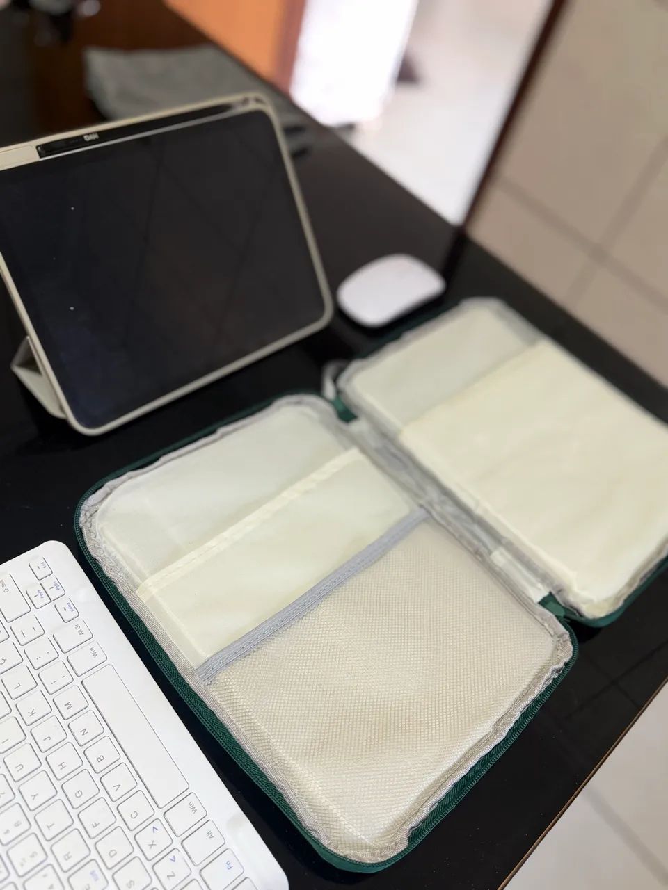 Ipad 10th 64Gb com acompanhamentos* - Foto 5