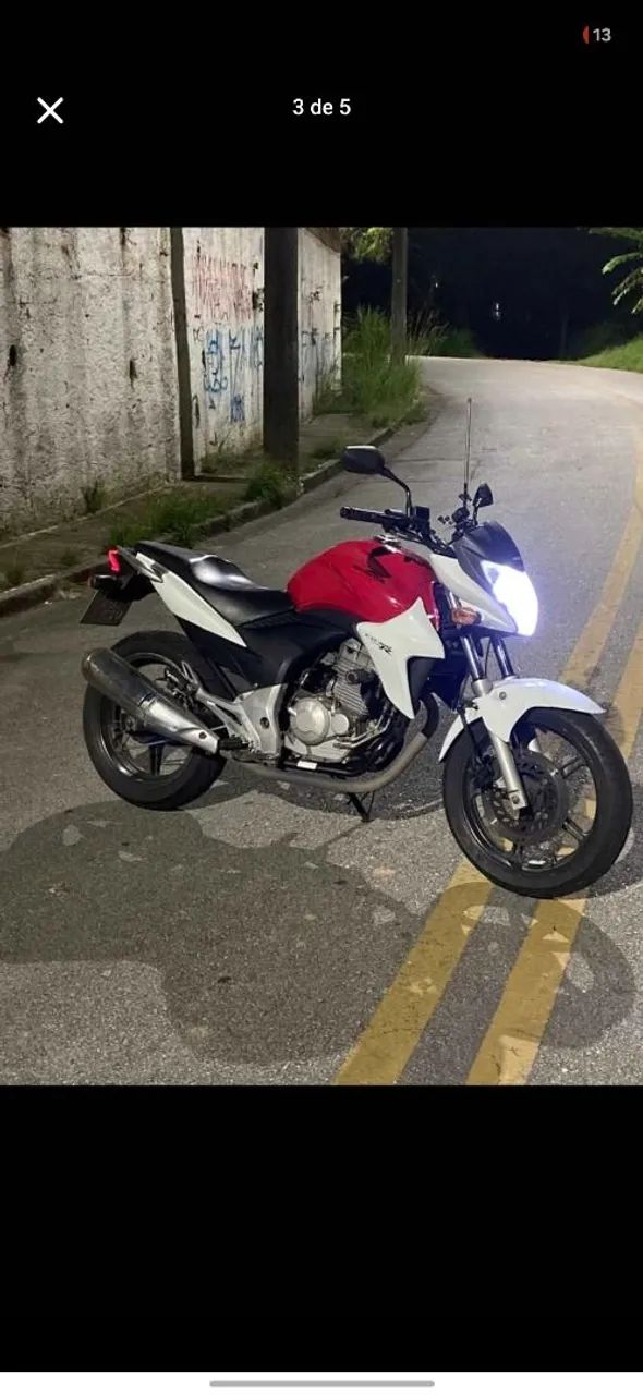 Cb300R 2010 em dia 