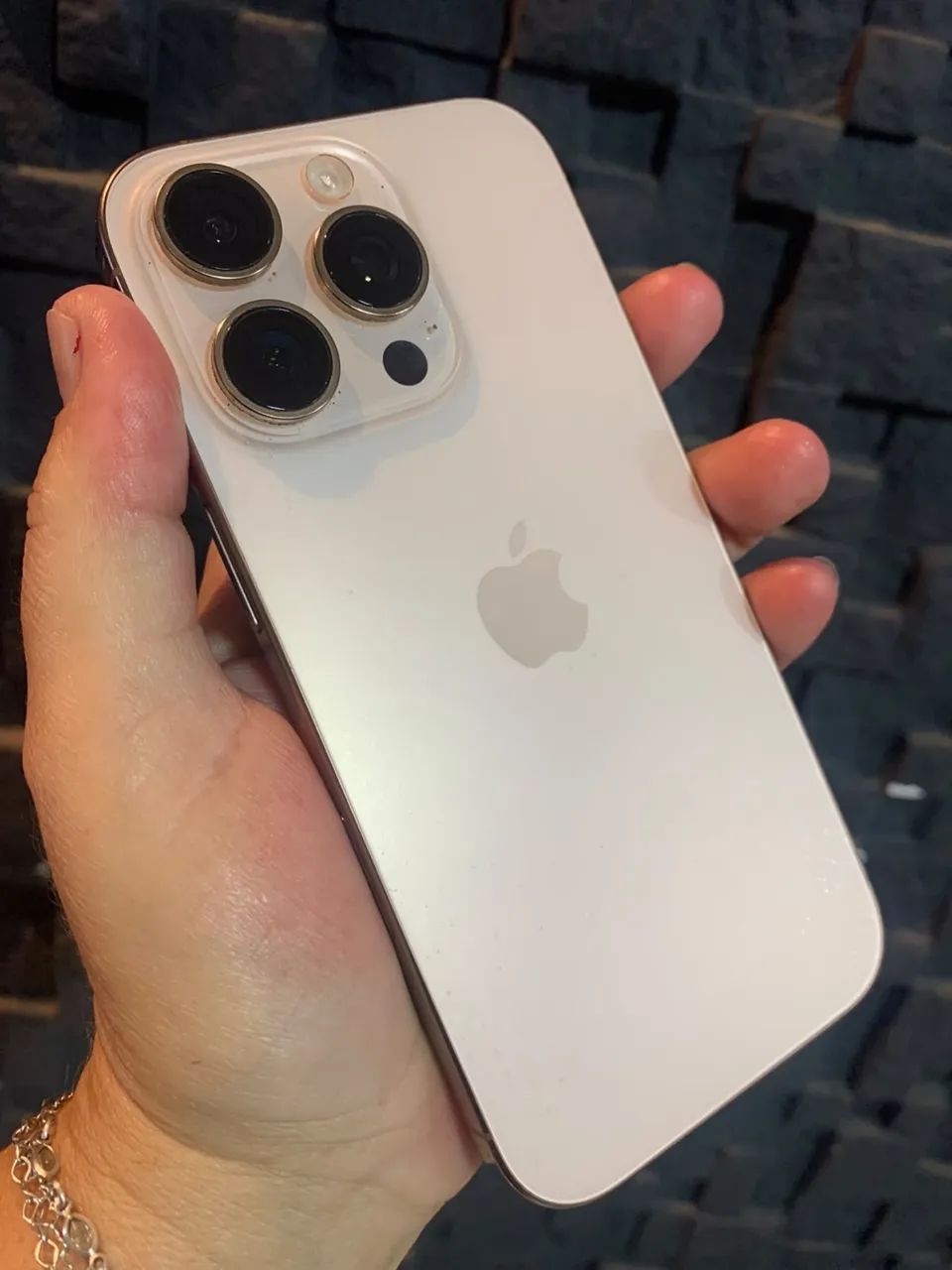 Iphone 16 pro - Foto 4