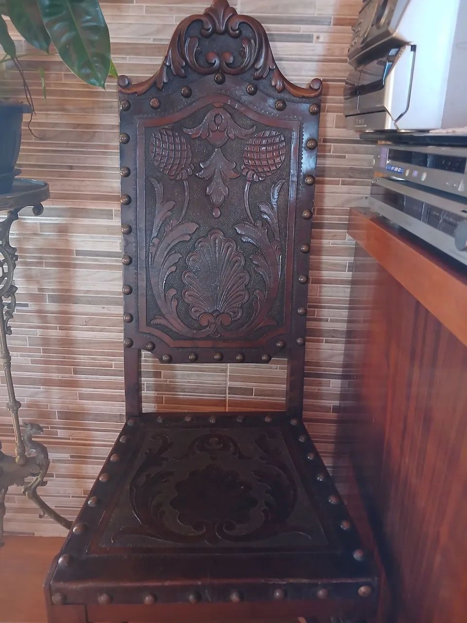 Cadeiras  forro de  couro  - Foto 2