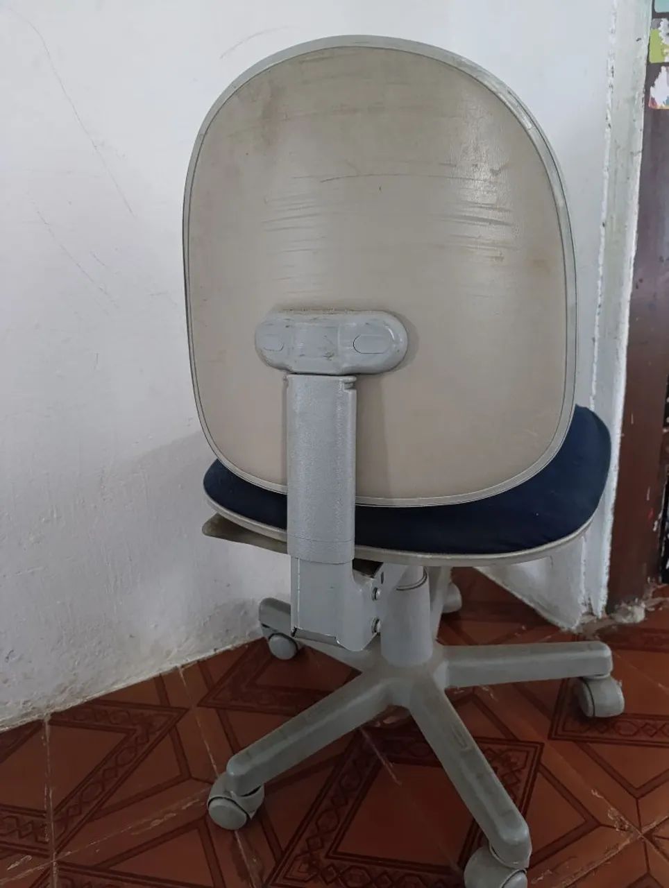 Cadeira de escritório  - Foto 4