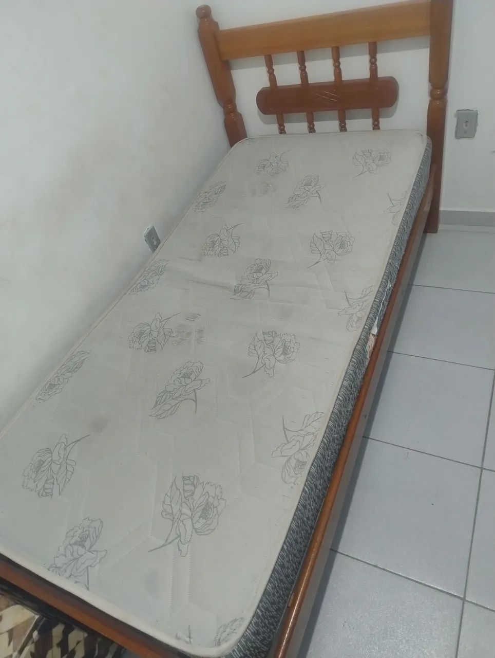 Cama de solteiro 