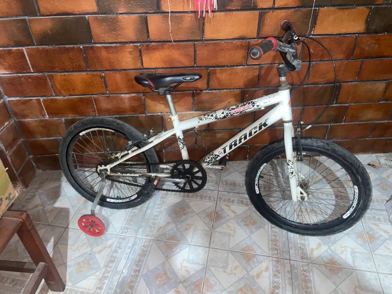 Bicicleta Infantil Aro 20 Track Noxx - Pouquíssimo usada - Foto 2