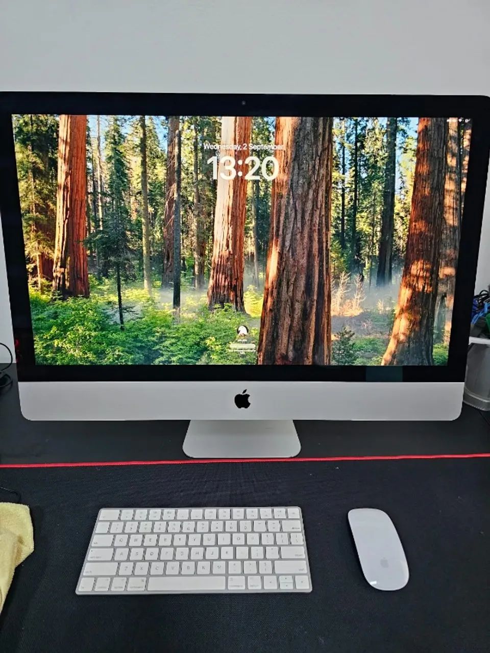 ? iMac Retina 5K 27" (2017) - Impecável, com caixa e manuais - Foto 2