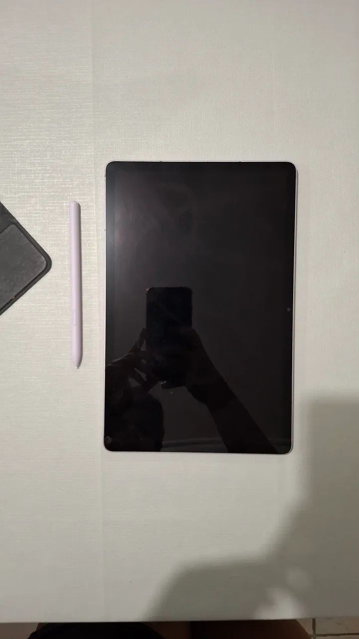 Vendo Tablet Galaxy Tab S9 Fe 128gb + Capinha Anti-impacto