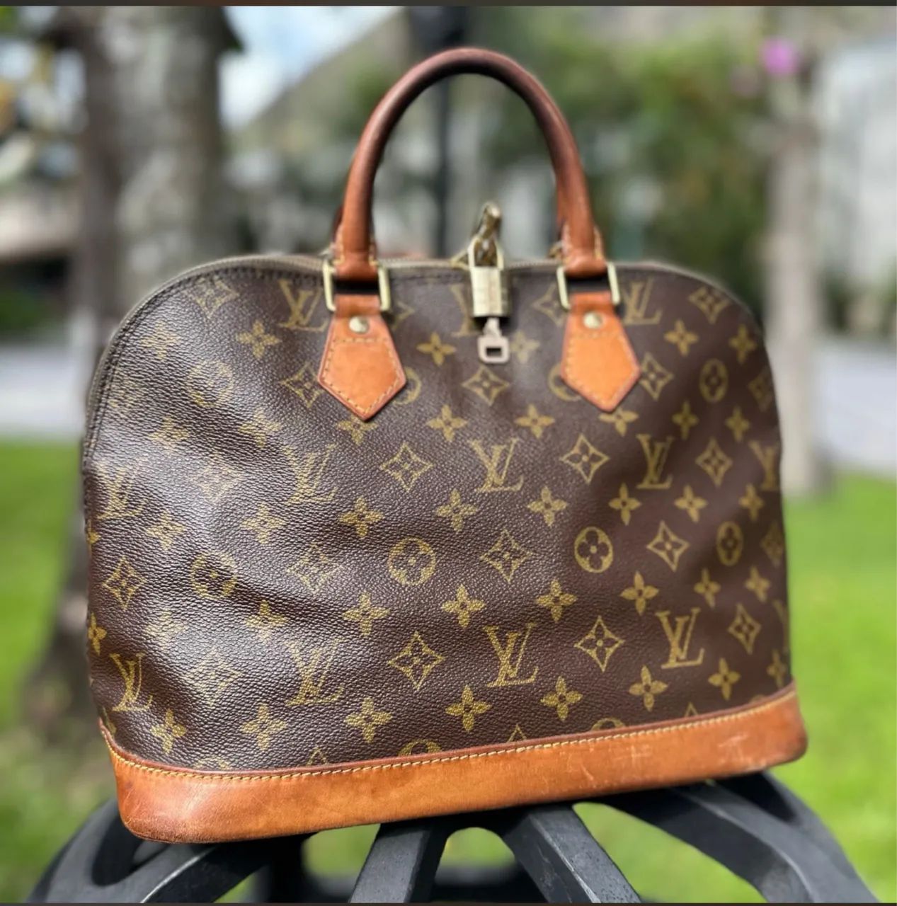Bolsa Louis Vuitton Alma original autenticada - Foto 2