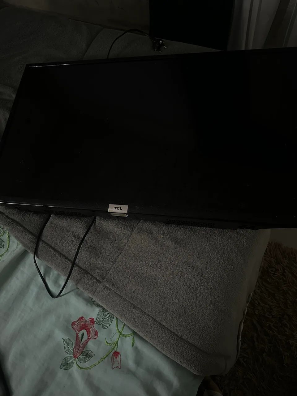 Televisão com problemas no led