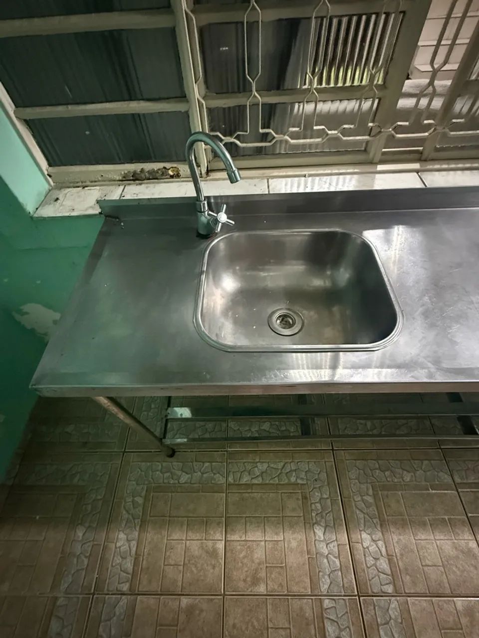 BANCADA DE INOX  COM CUBA LAVATÓRIO  - Foto 5