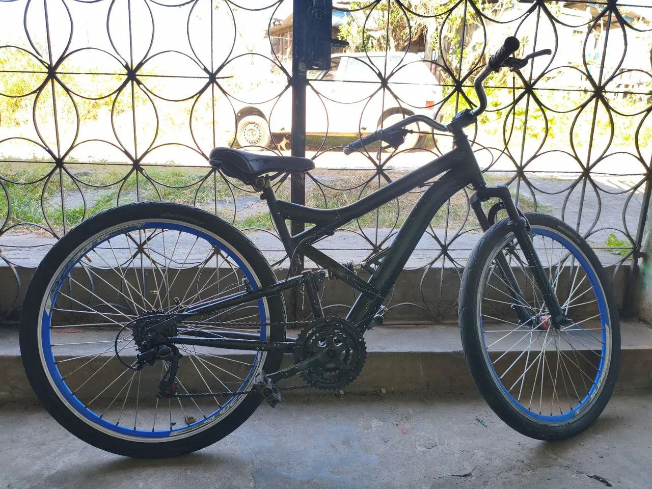Vendo bicicleta aro 26  - Foto 2