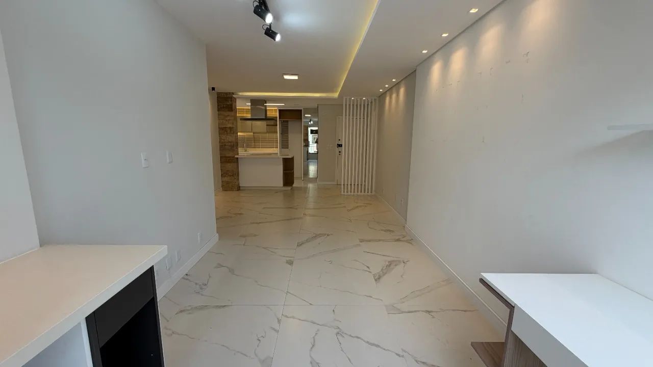 Apartamento 2 dormitórios(1 suíte) em Coqueiros, Florianópolis. - Foto 2
