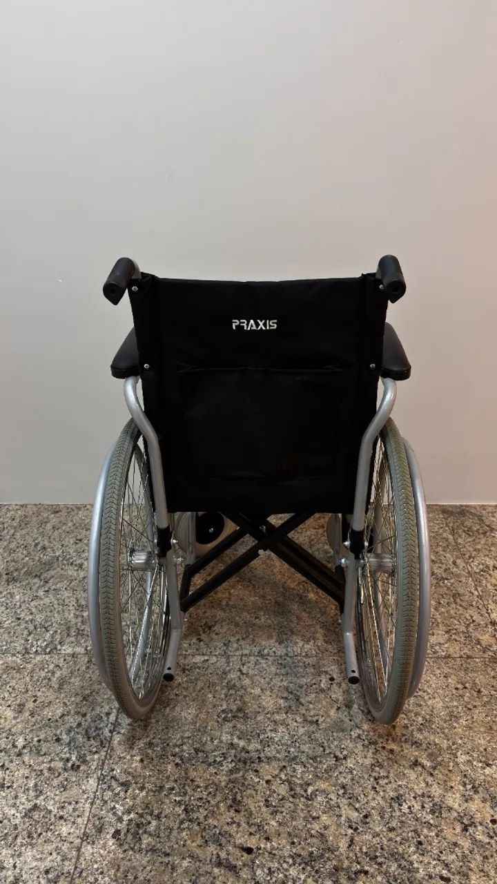 Cadeira de Rodas - Foto 2