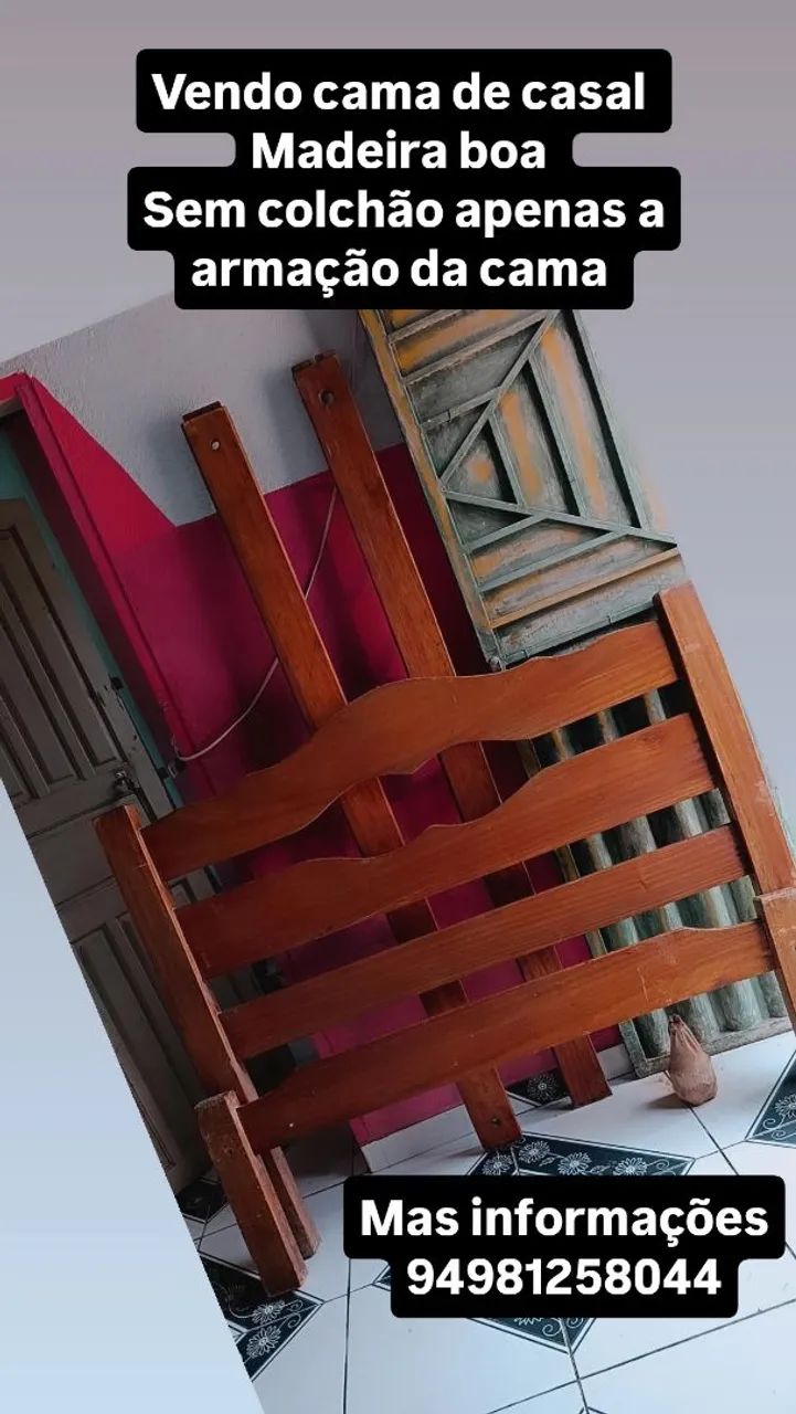 Cama de casal de madeira 