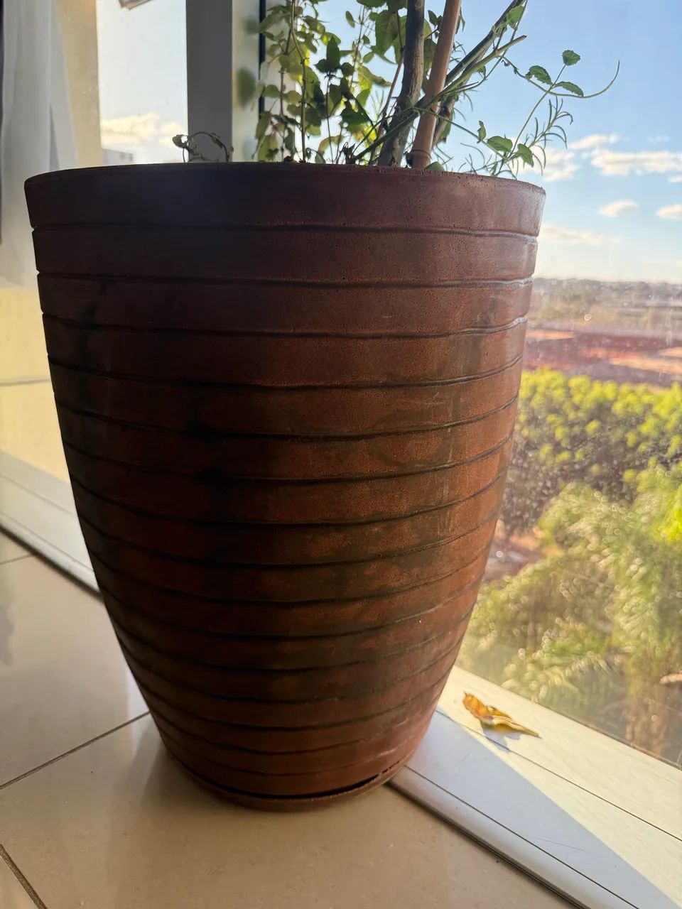 Vaso de plantas em polietileno 