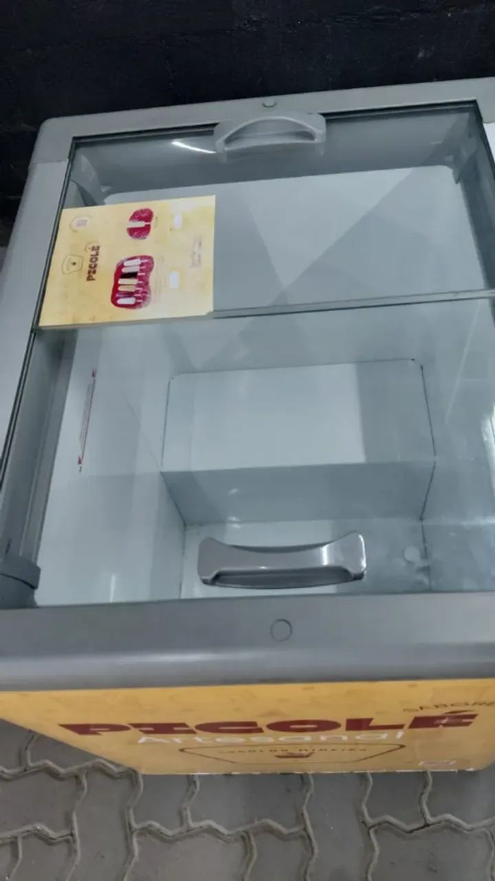 Combo freezer + jogo com mesas e 4 cadeiras + cafeteira - Foto 4