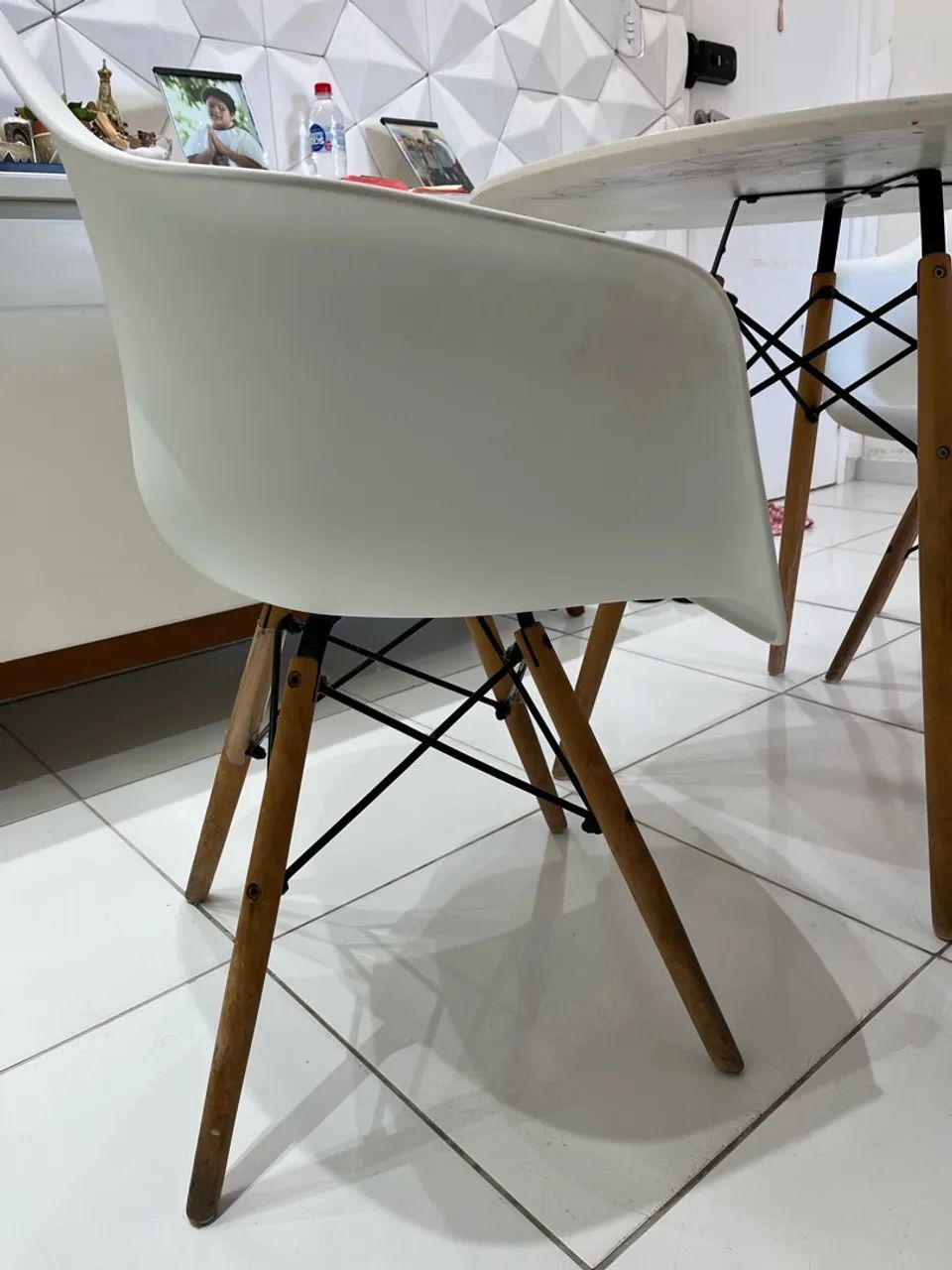 Conjunto de mesa com 3 cadeiras  - Foto 5