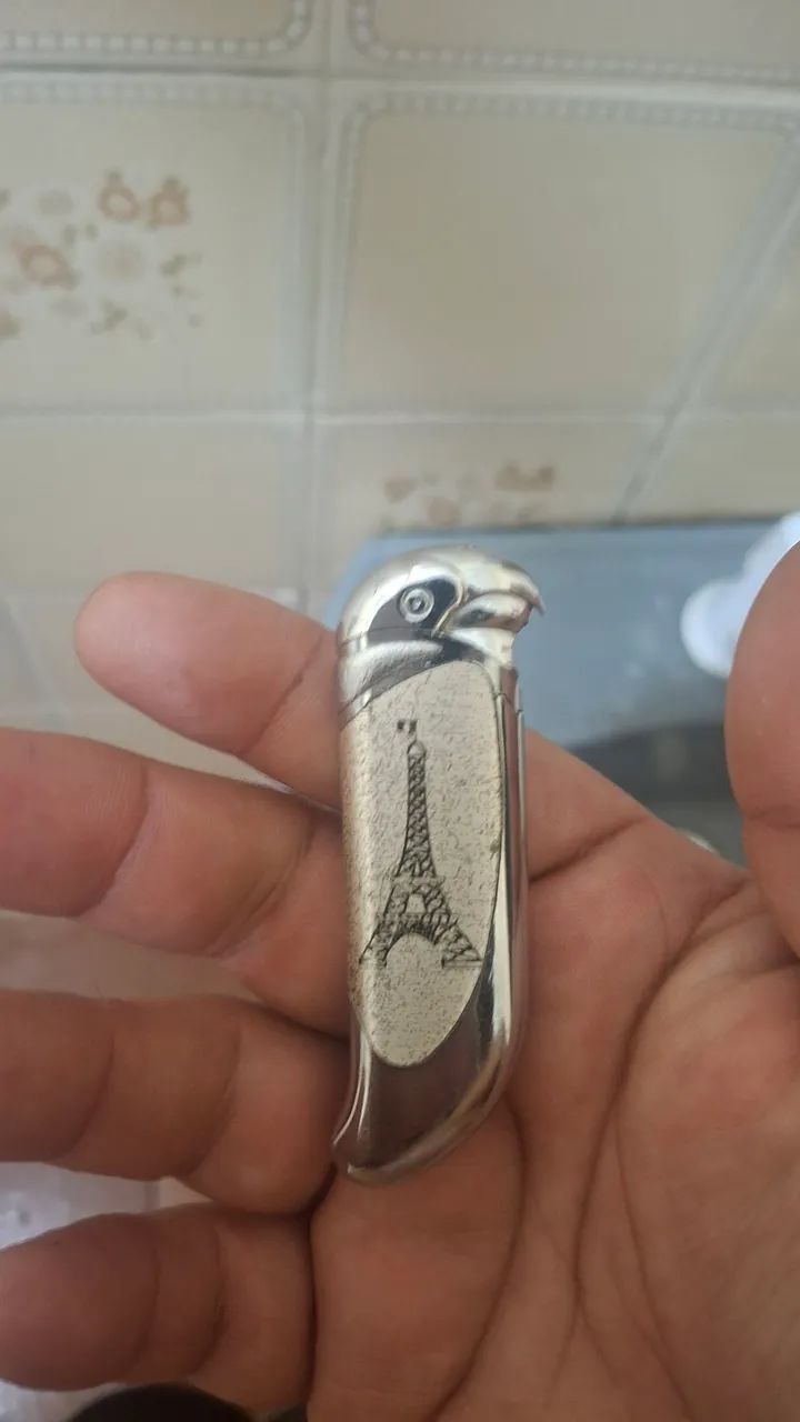Isqueiro vintage águia importado da França