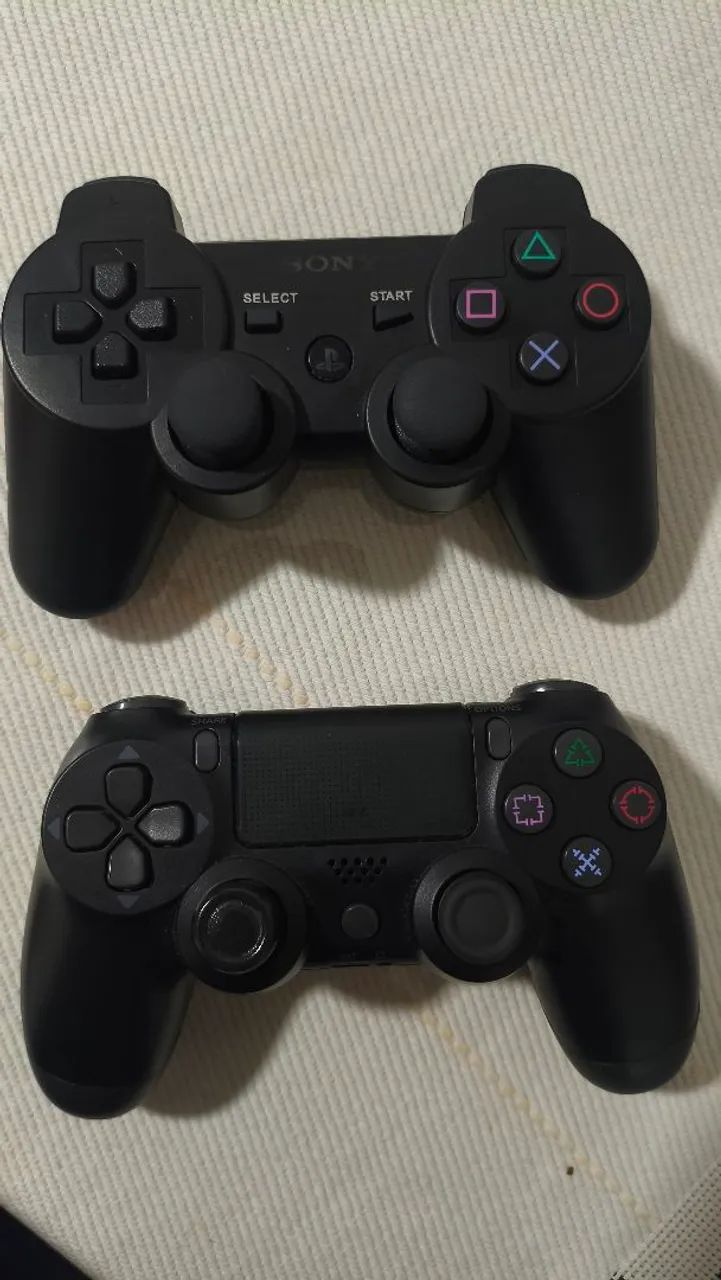 PS3 com loja aberta e 2 controles 1 de PS4 e 1 de PS3. Tudo funcionando perfeitamente. - Foto 3