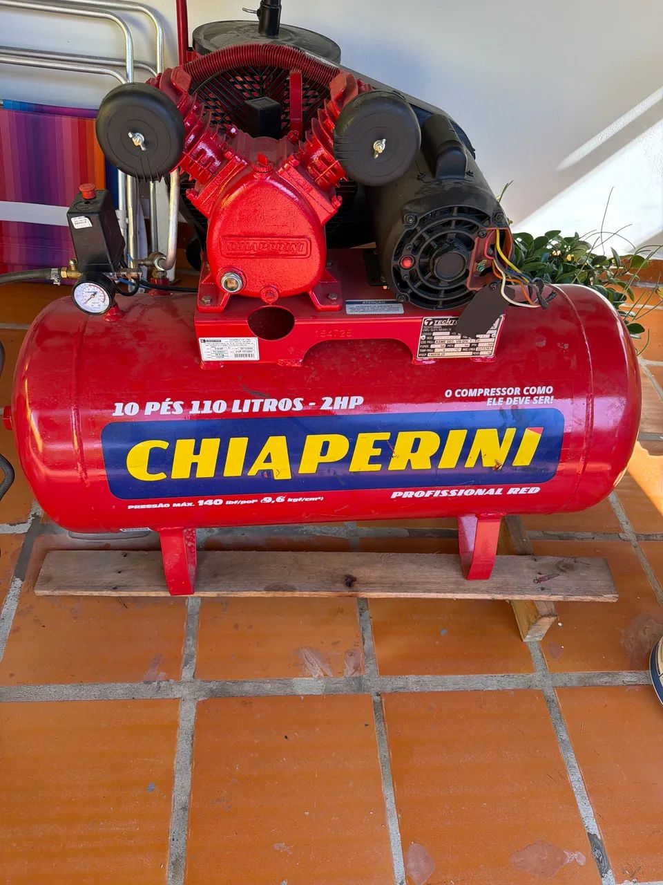 COMPRESSOR 10 PÉS