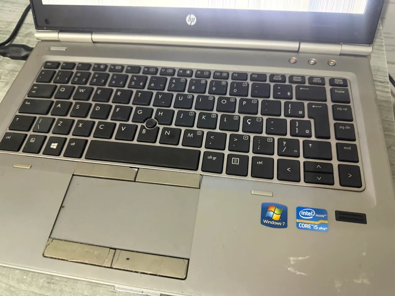 Notebook com problema na tela - Foto 4